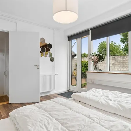 Ginie - 70m From The Sea By Interhome *